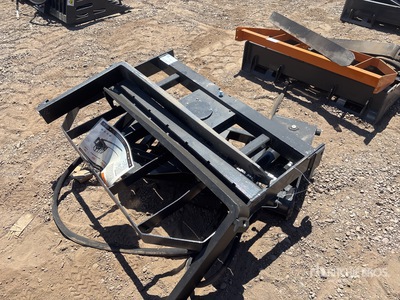 2025 ARTEER RPT-42L Rotating Hydraulic Horquillas para minicargadora (Unused)
