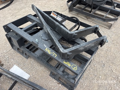 2025 ARTEER RPT-42L 42 in Rotating Hydraulic Skid Steer Forks (Unused)