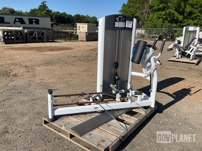 Life Fitness FZGL Glute Machine