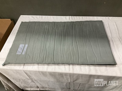 (35) Self-Inflating Sleeping Mats