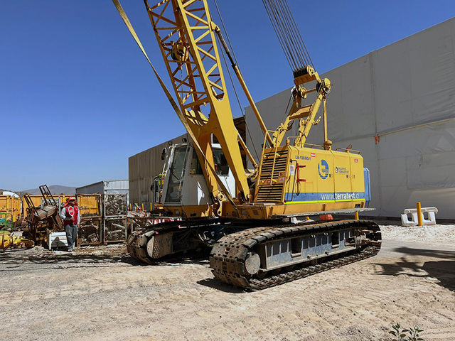 2007 Link-Belt 108 HYLAB 5 50 ton Lattice-Boom Crawler Crane