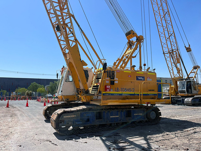 2008 Link-Belt 108 HYLAB 5 50 ton Lattice-Boom Crawler Crane