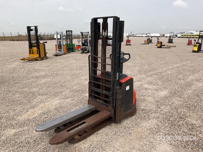 2018 Toyota SWE120 Electric Stacker (Inoperable)
