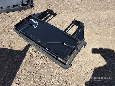 2025 Kit Containers QT-45-FF-42 46 in Forche per mini pala (Unused)