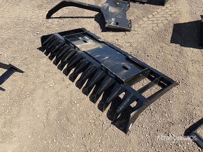 2025 Kit Containers QT-RR-70 70 in Kompaktlader-Wurzelrechen (Unused)