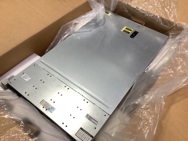 (3) HP ProLiant DL380e Gen8 Servers (3) HP ProLiant DL380e Gen8 Servers