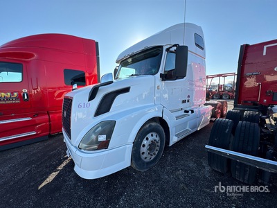 2015 Volvo VNL 6x4 Cabeza Tractora Cabina Dormitorio