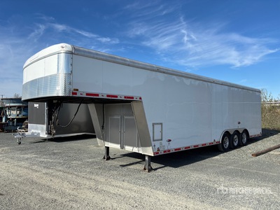2020 Forest River Cargo Mate 32 ft Tri/A Gooseneck Enclosed Trailer