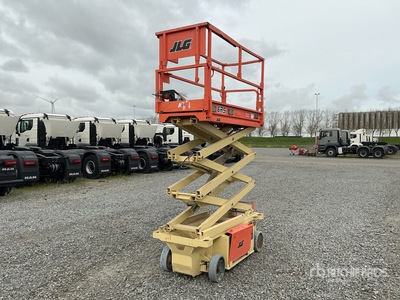 2013 JLG 6RS Electric Scissor Lift