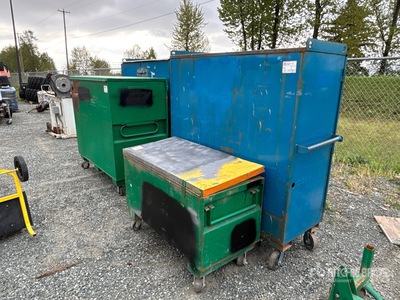 Quantity of (4) Job Site Box