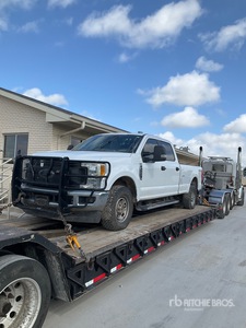 2017 Ford F-250 4x4 Crew Cab Pickup