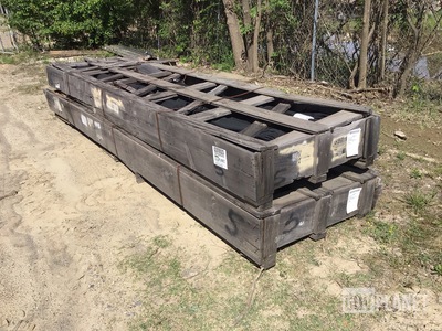 (10) 543-427 Non-Metallic Hose Assemblies