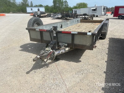 2010 Texas Bragg 20 ft T/A Trailer utilitario