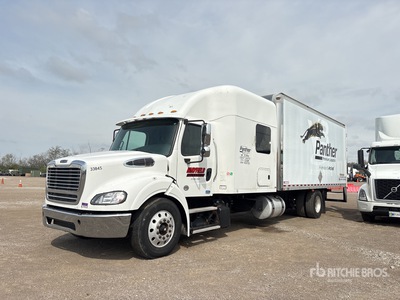 2017 Freightliner M2 112 4x2 Moving Camion fourgon