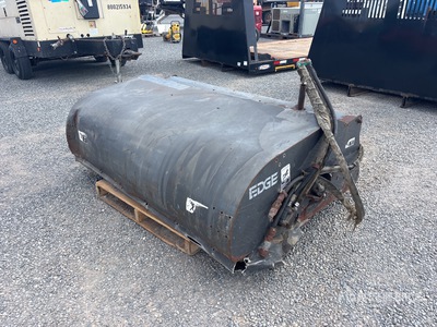Edge 72 in Skid Steer Broom
