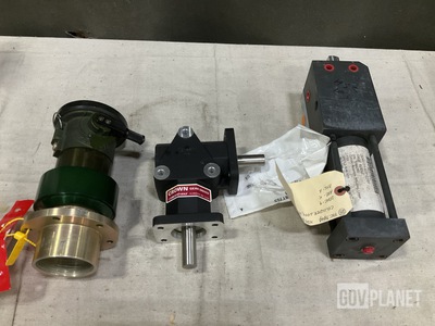 (1) Coupling Half, (1) Gearbox, (1) Cylinder Assembly & Assorted Items
