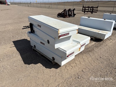 Quantity of (3) Skrzynka narzędziowa