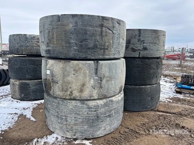 Quantity of (6) Earth Max 29.5R25 Tires