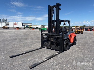 2017 Toyota 8FD70U 13350 lb Pneumatic Tire Carretilla Elevadora