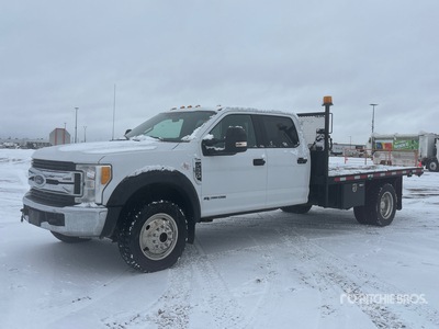 2017 Ford F-550 XLT 4x4 Crew Cab Flatbed Truck