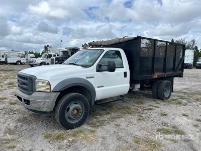 2005 Ford F-550 4x4 Flatbed Dump Truck