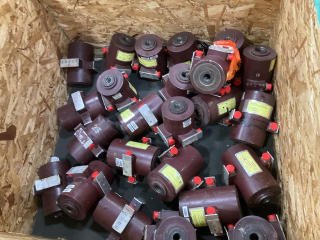 (24) BLK Electronics Load-Cell Canisters (24) BLK Electronics Load-Cell Canisters
