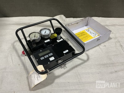 Owatonna 4221C In-Line Hydraulic Tester