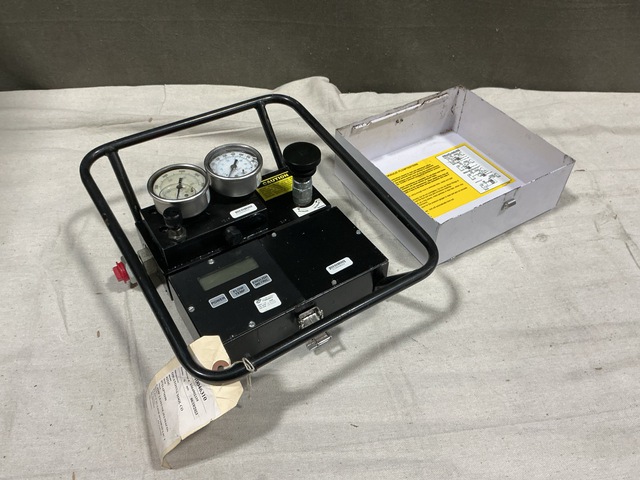Owatonna 4221C In-Line Hydraulic Tester