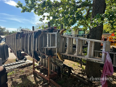 Quantity of (7) Aluminum Leiter