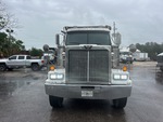 General Appearance with Exterior Lights