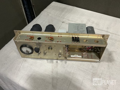 Raytheon 555599-110 Voltage Regulator