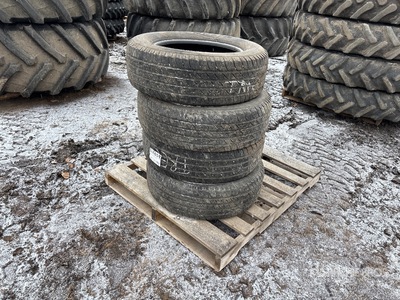 Quantity of (4) Michelin Cross Terrain 245/65R17 Tires