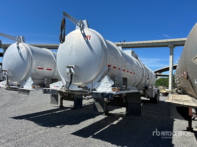 2015 Dragon 8400 gal T/A Trailer cisterna