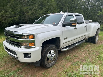 2019 Chevrolet 3500 HD Silverado High Country 4x4 Crew Cab Pick Up
