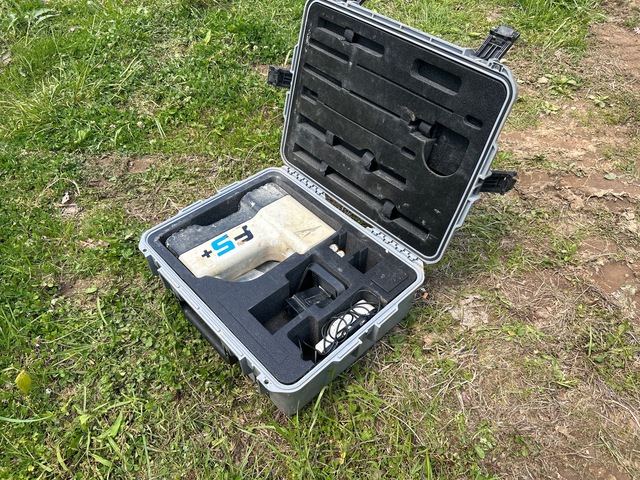 2020 DigiTrak F5 Locator