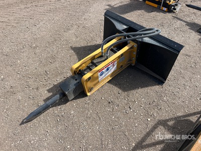 Argotk 680 Brise-roche pour chargeuse à différentiel