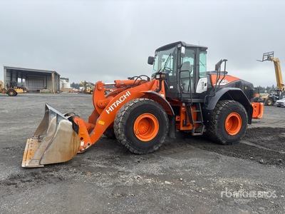 2020 Hitachi ZW220-6 Pala gommata