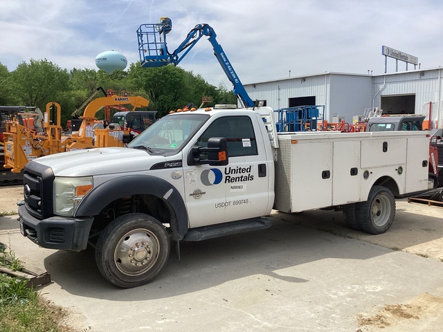 2015 Ford F-450 XL 4x2 Service Truck