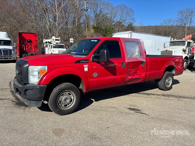 2011 Ford F-250 XL 4x4 Crew Cab Pickup