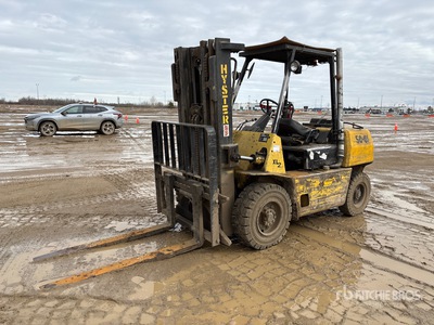 1998 Hyster H80XL 4000 kg Forklift (Inoperable)