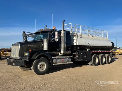 2005 Western Star 4900SA 22240 L 8x6 Water Truck