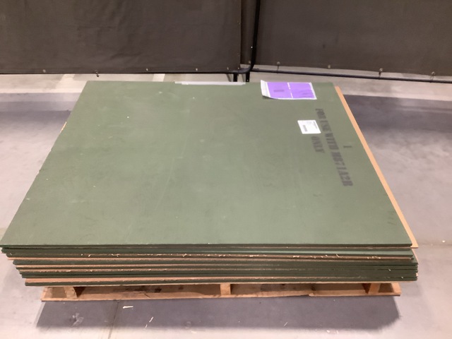 (8) Pioneer Industries 04694015 Vehicle Body Side Racks