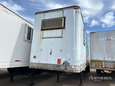 1990 Great Dane 45 ft x 96 in T/A Van Trailer
