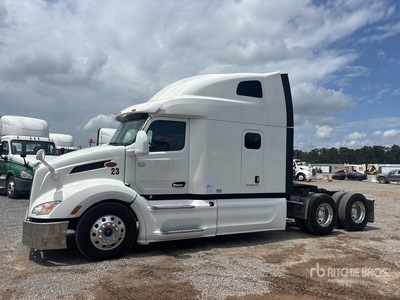2022 Peterbilt 579 6x4 T/A Sleeper Truck Tractor