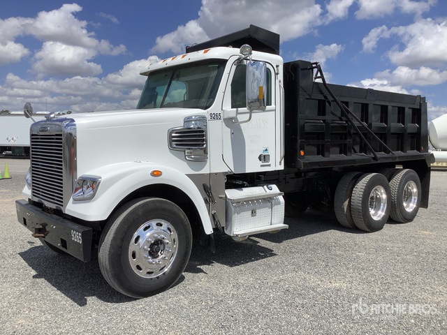 2014 Freightliner Coronado 122SD 6x4 T/A Dump Truck