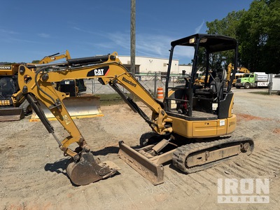 2016 Cat 303E CR を見 Mini Excavator