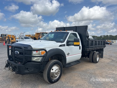 2012 Ford F-550 4x2 Kiepwagen