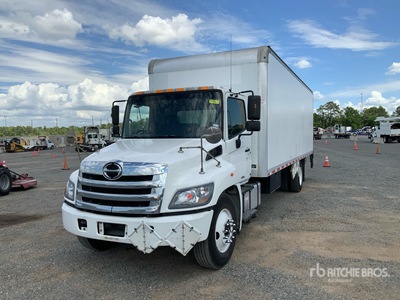2017 Hino 268 4x2 Camiones