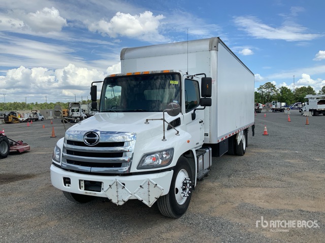 2017 Hino 268 4x2 Van Truck