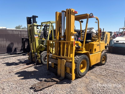 1973 Clark C500Y60 4950 lb Pneumatic Tire Forklift